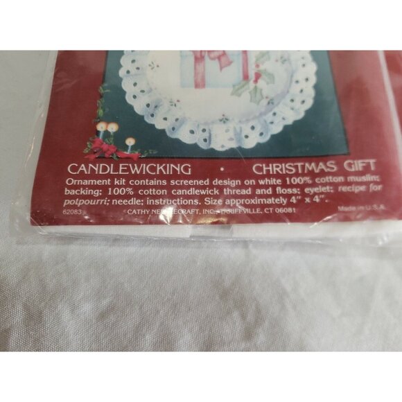 Candlewick Embroidery Kit Lot 4 Christmas Star Ornaments Pillow Pineapple Ducks - Picture 13 of 16